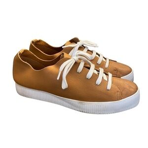 All Black Footwear Tan Beige Leather Sneakers Shoes Women’s Size 40.5 US 10.5